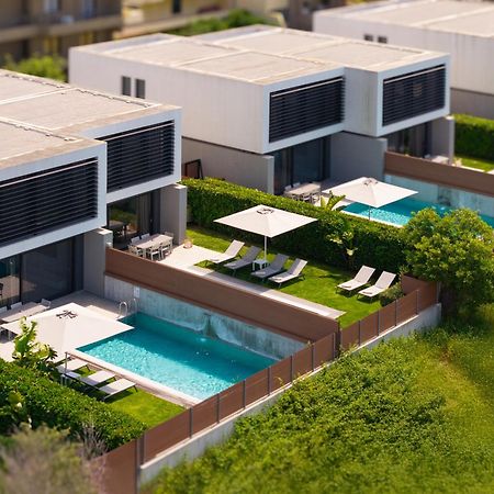 Momentum Villas 伊利索斯 外观 照片