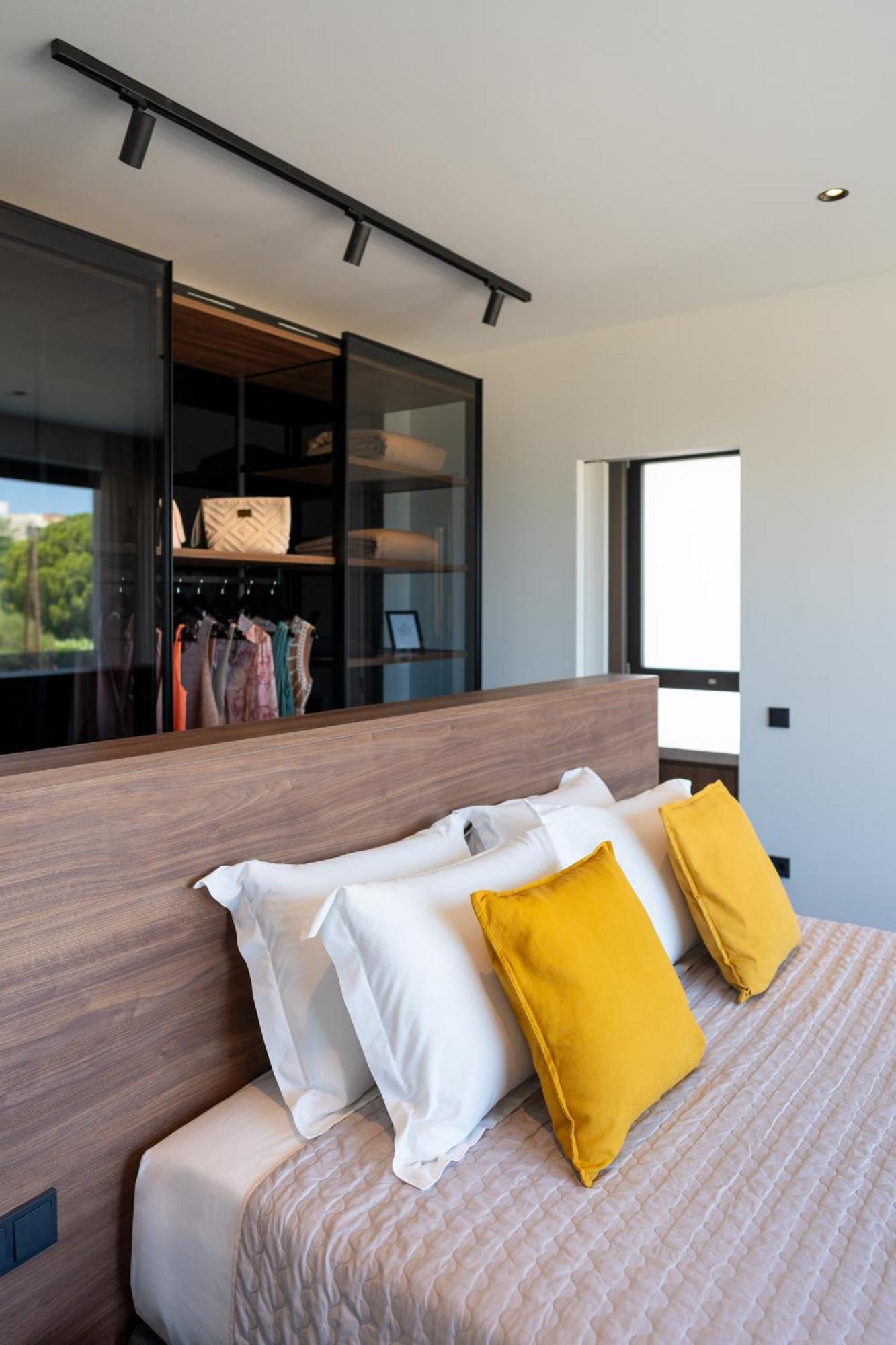 Momentum Villas 伊利索斯 外观 照片