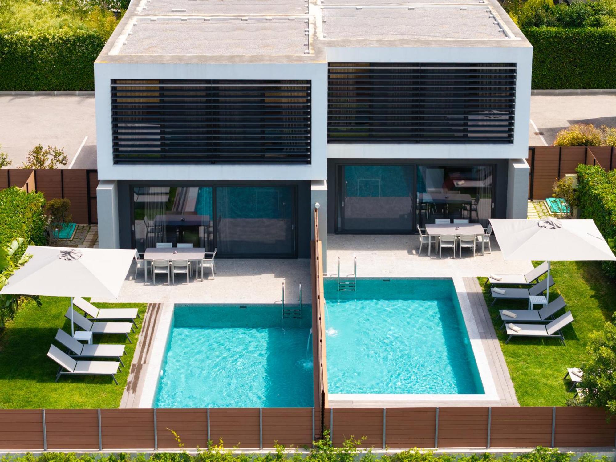 Momentum Villas 伊利索斯 外观 照片