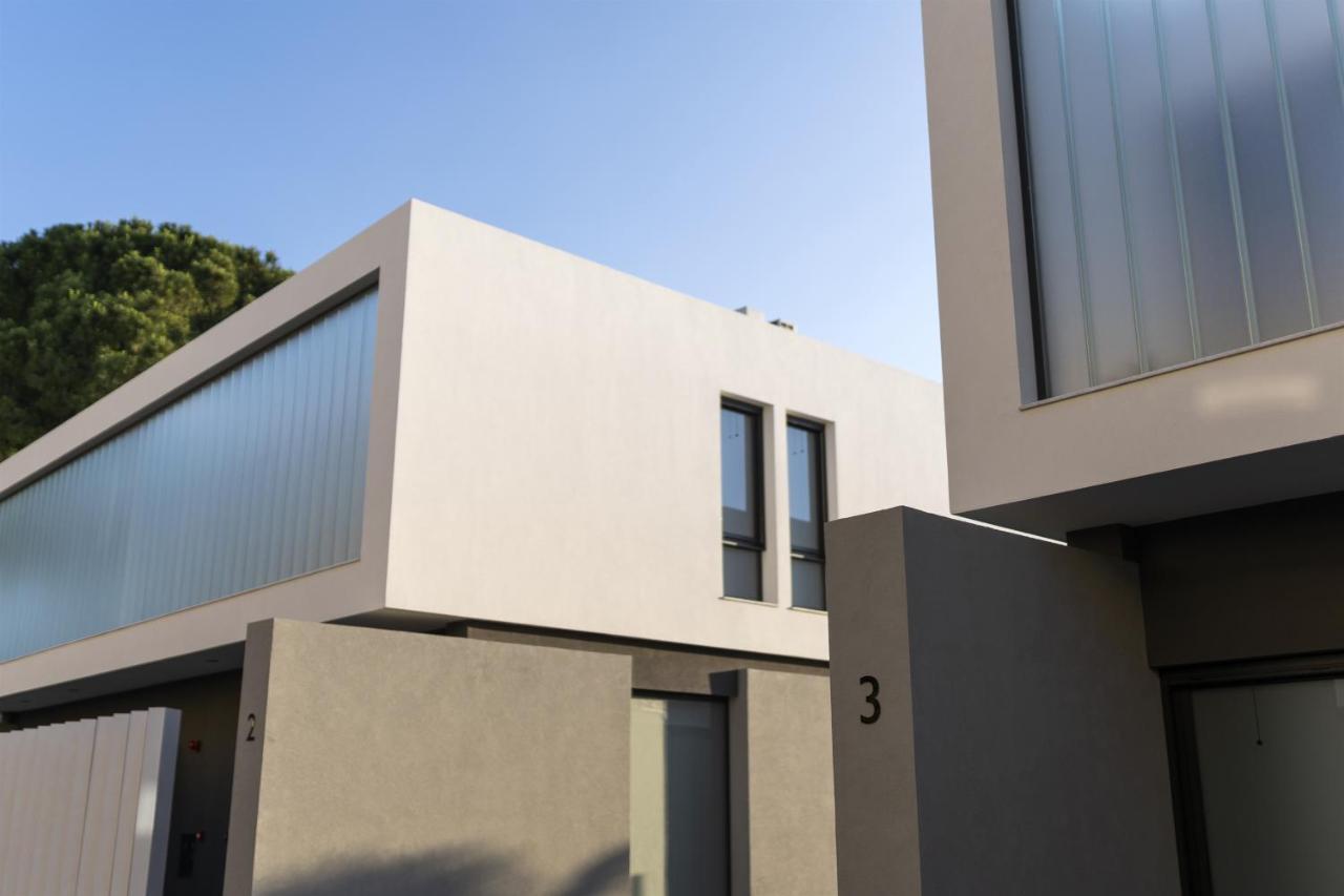 Momentum Villas 伊利索斯 外观 照片